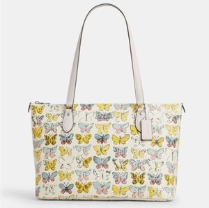 🦋🔹️ Coach🔹️ Gallery Tote Bag With Butterfly Print (Like New)